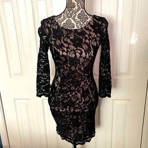 Alexia Admor Black Lace dress